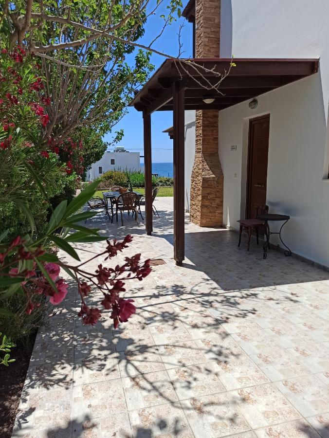 קיוטארי Blue Harmony Villas מראה חיצוני תמונה